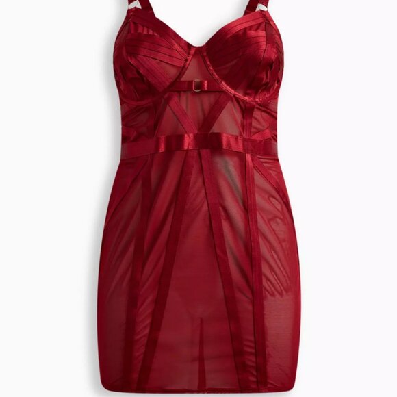 NWT TORRID Cut Out Strappy Chemise Red Size 3 - Picture 3 of 8